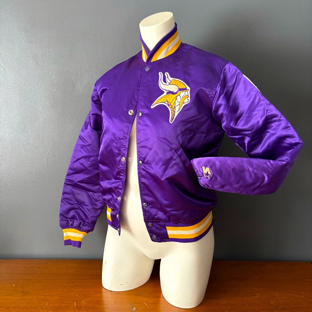 Vintage NFL Minnesota Vikings Stater Satin Jacket.